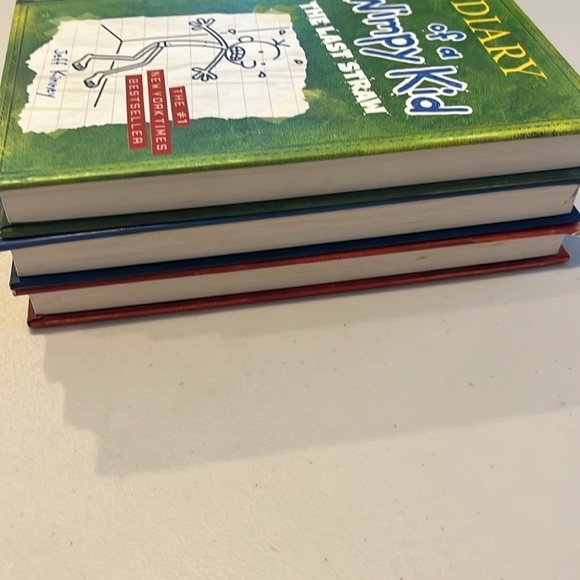 Diary of a Wimpy Kids -Hardcover Graphic Novel Series by Jeff Kinney. Books #1-3 - Picture 10 of 13